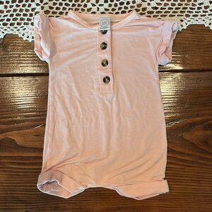 Lou Lou & Company 3-6 mo light pink romper